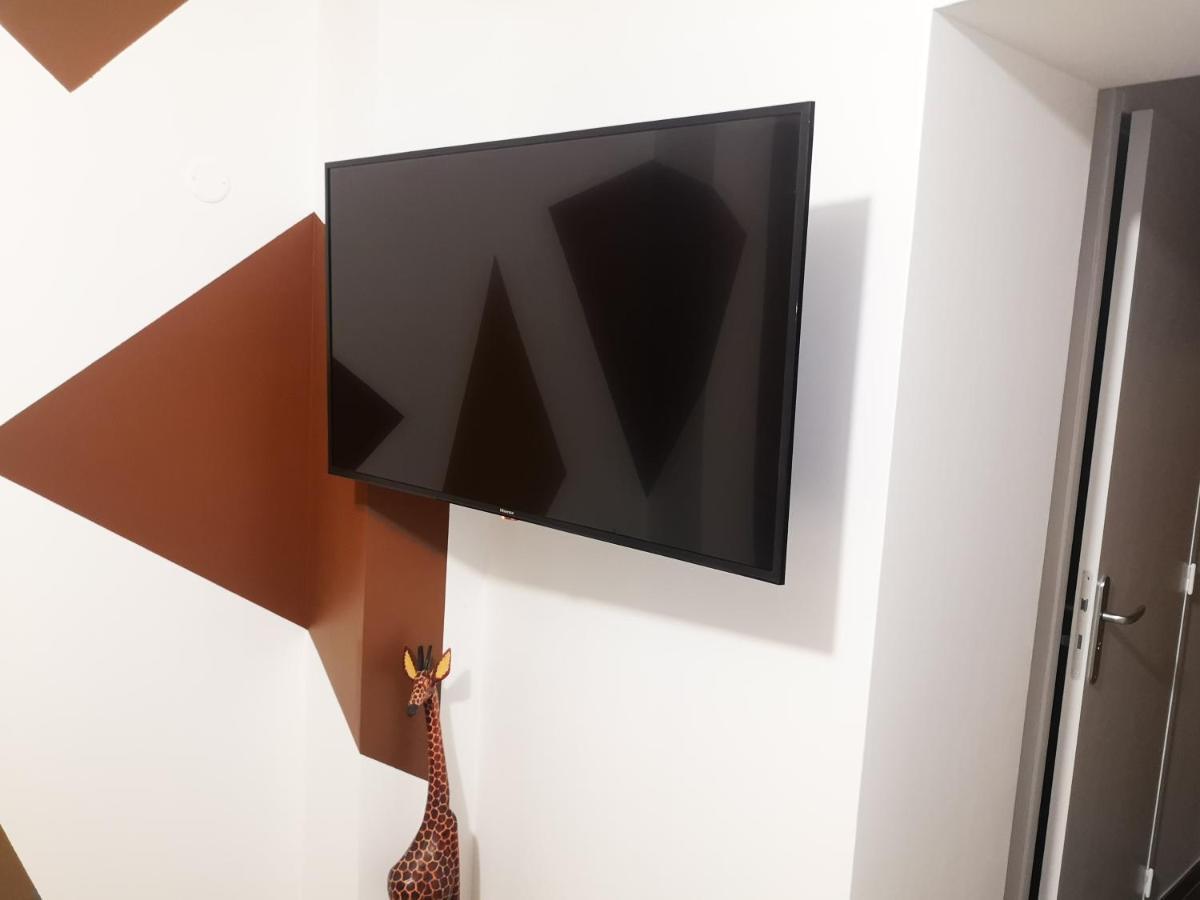 Studio Hyper Centre Safari Tout Equipe Wifi Netflix 2Pers Amiens Ngoại thất bức ảnh
